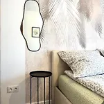 Nyska - Self Check-in 20h - Parking & Lift * Wrocław