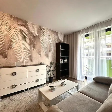 Nyska - Self Check-in 20h - Parking & Lift