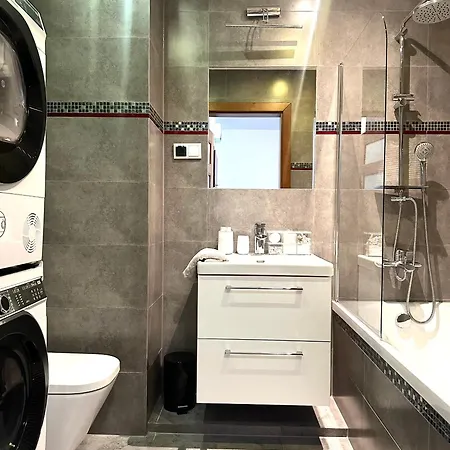 Apartment Nyska - Self Check-in 20h - Parking & Lift *