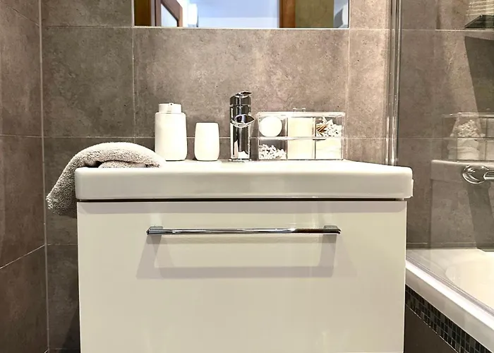 Nyska - Self Check-in 20h - Parking & Lift