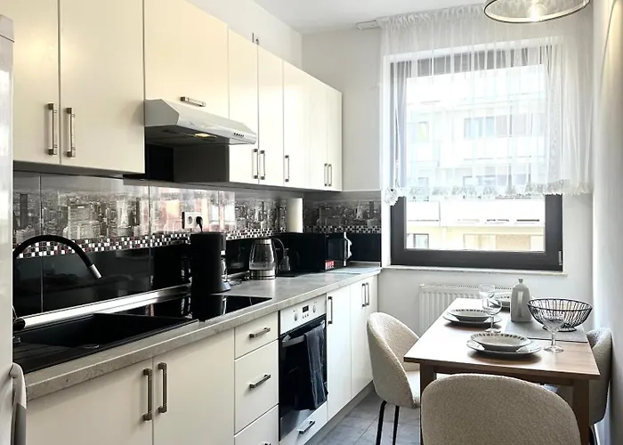 Nyska - Self Check-in 20h - Parking & Lift *